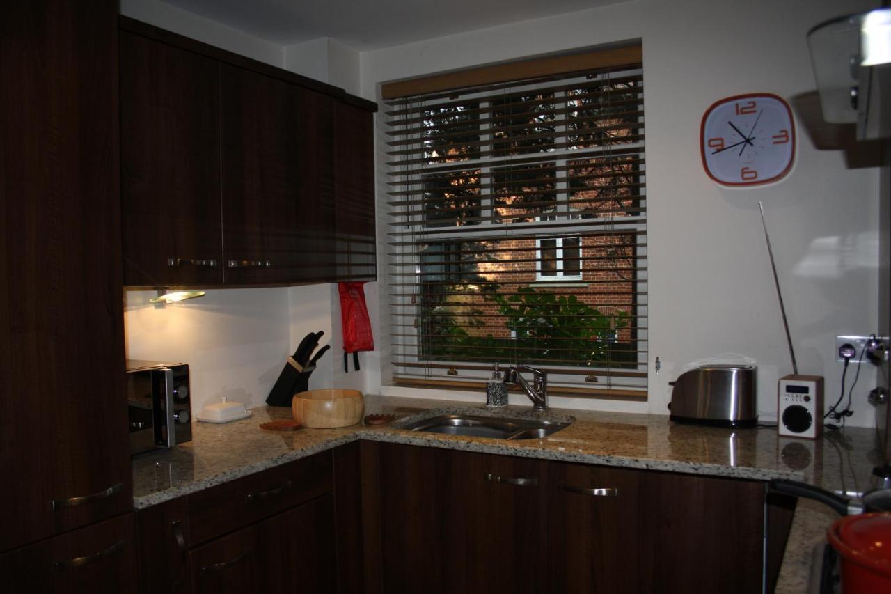 Appartement Canterbury Elms Court Chambre photo