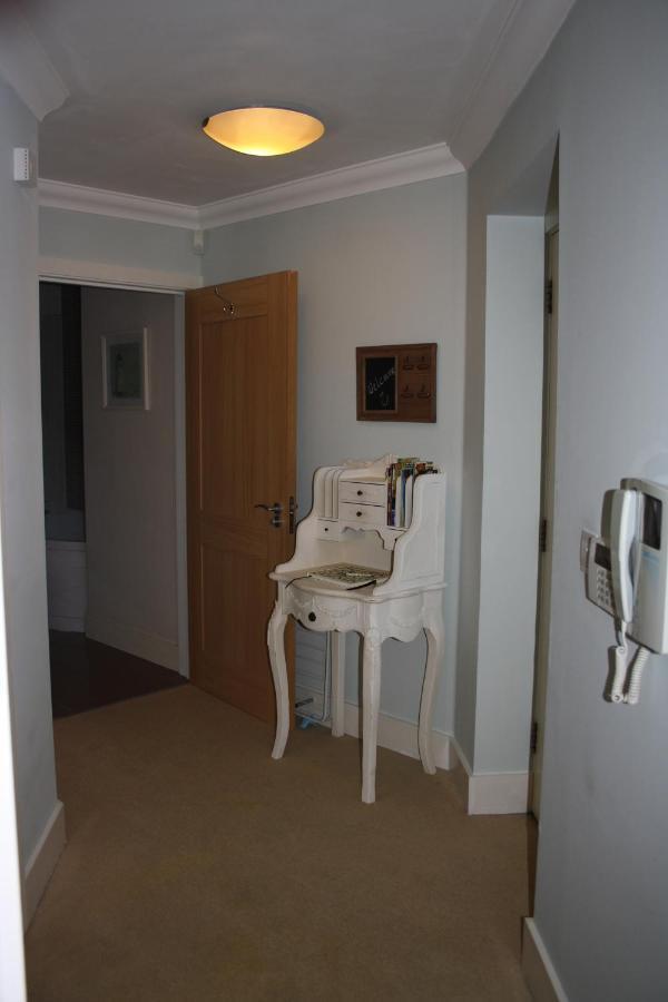 Appartement Canterbury Elms Court Chambre photo